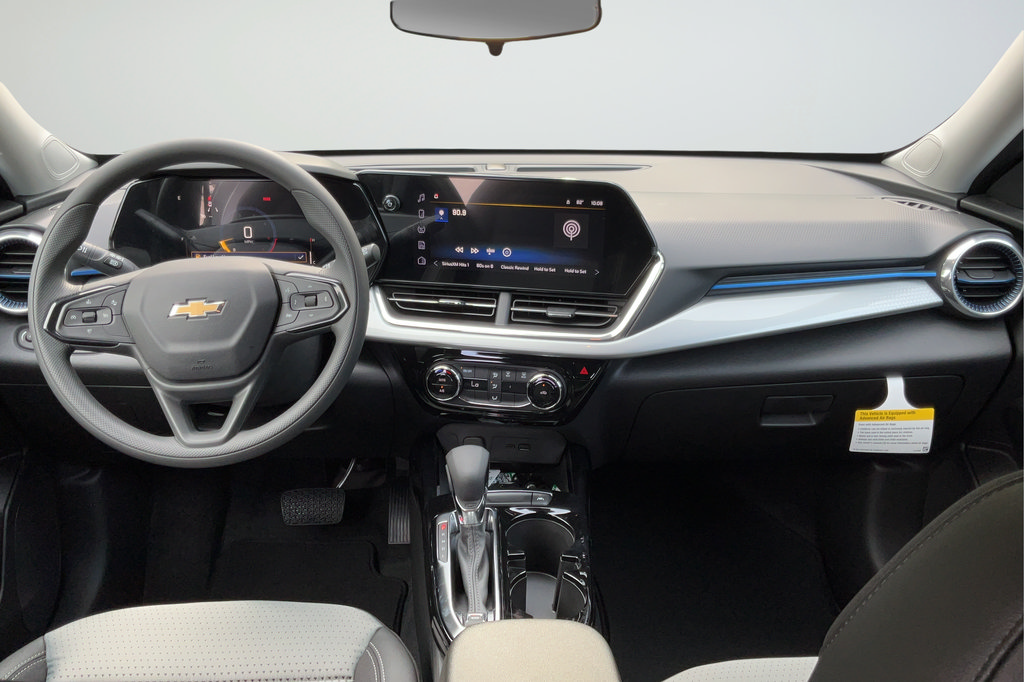 New 2026 Chevrolet Trax LT FWD image 10