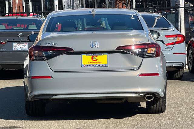 Used 2025 Honda Civic Sport image 5
