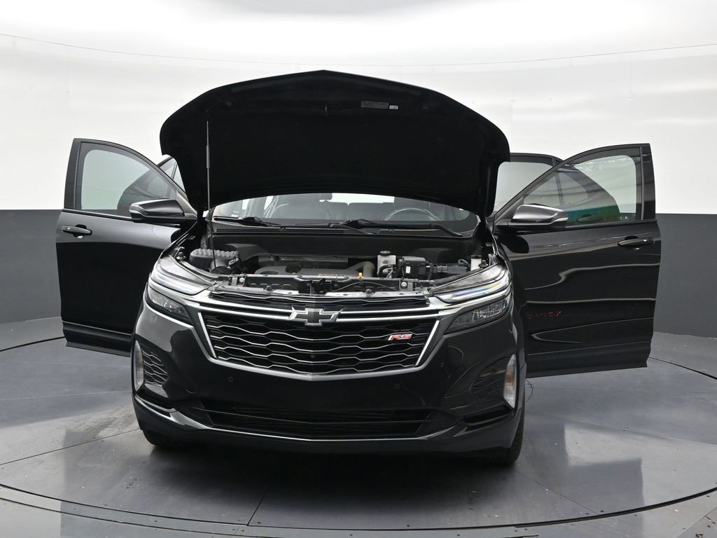 Used 2022 Chevrolet Equinox RS w/ RS Leather Package FWD image 34