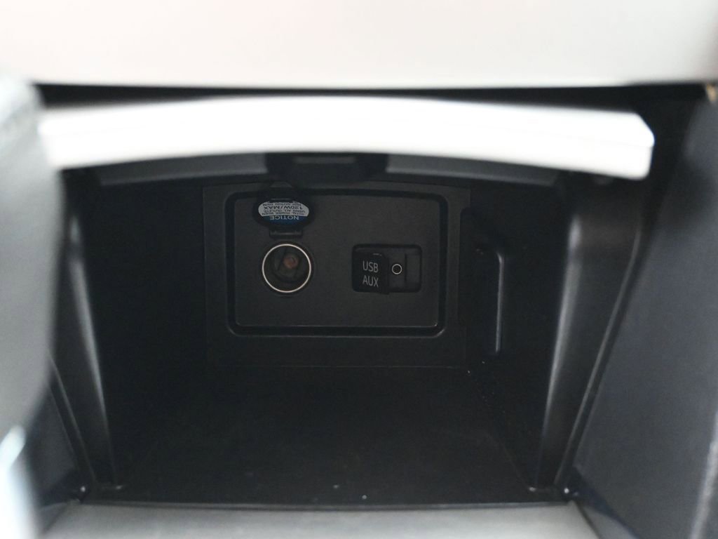 Used 2010 Toyota Camry SE image 15