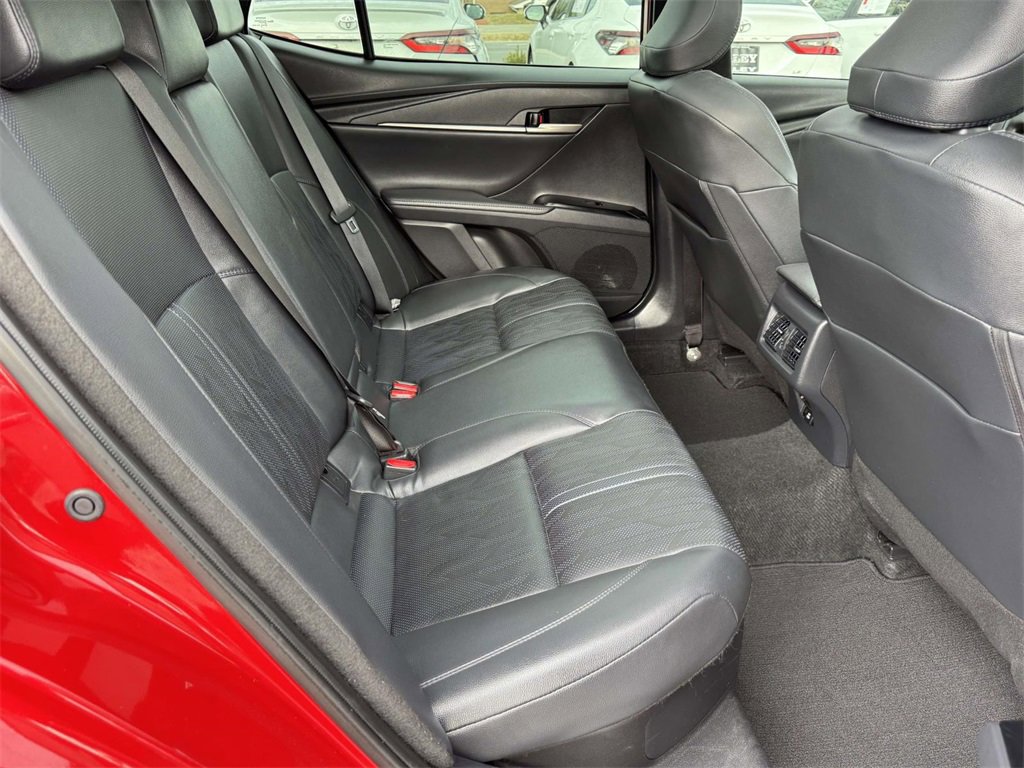 Used 2025 Toyota Camry XSE image 15