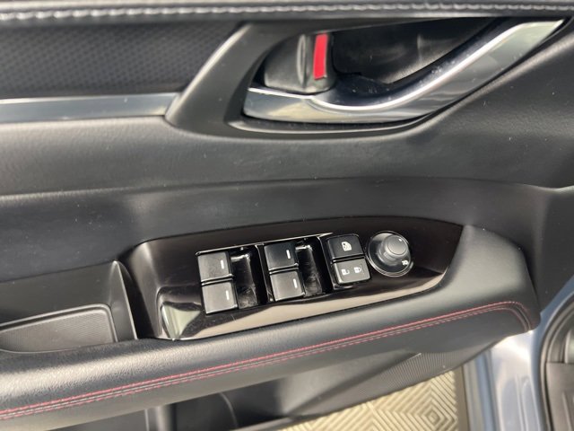 Used 2023 MAZDA CX-5 Carbon Edition image 13