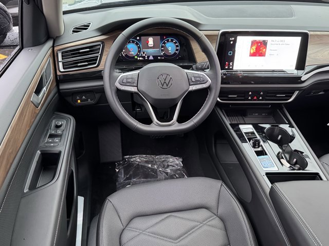 New 2026 Volkswagen Atlas SE image 18