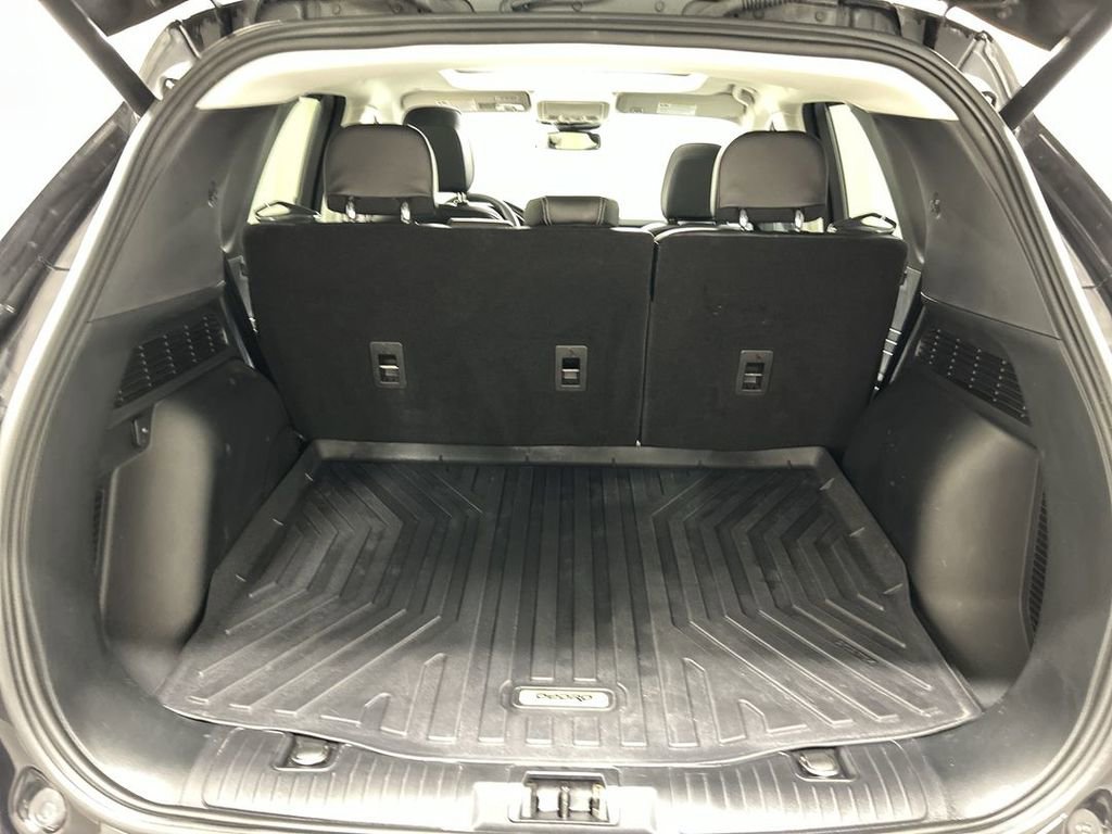 Used 2022 Ford Escape Titanium w/ Class II Trailer Tow Package AWD/4WD image 23
