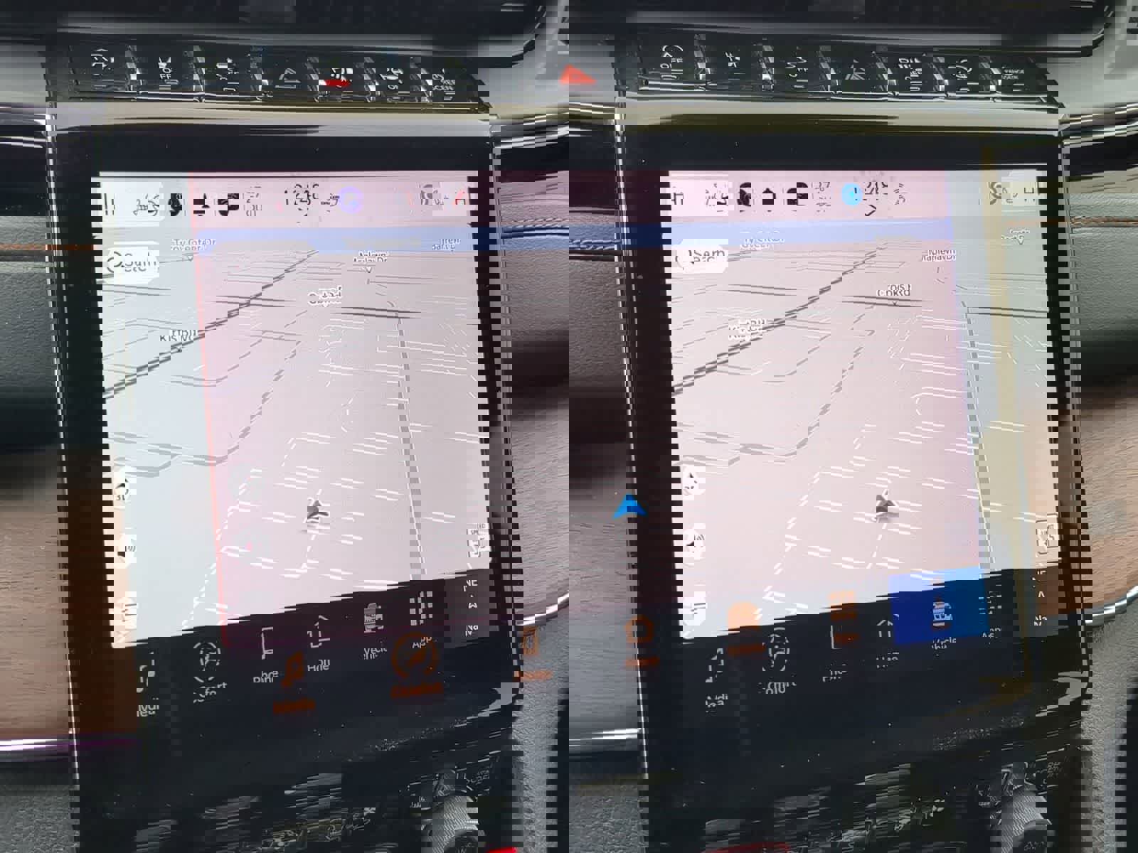 Certified 2024 Jeep Grand Cherokee Summit w/ Adv Protech Group IV image 28