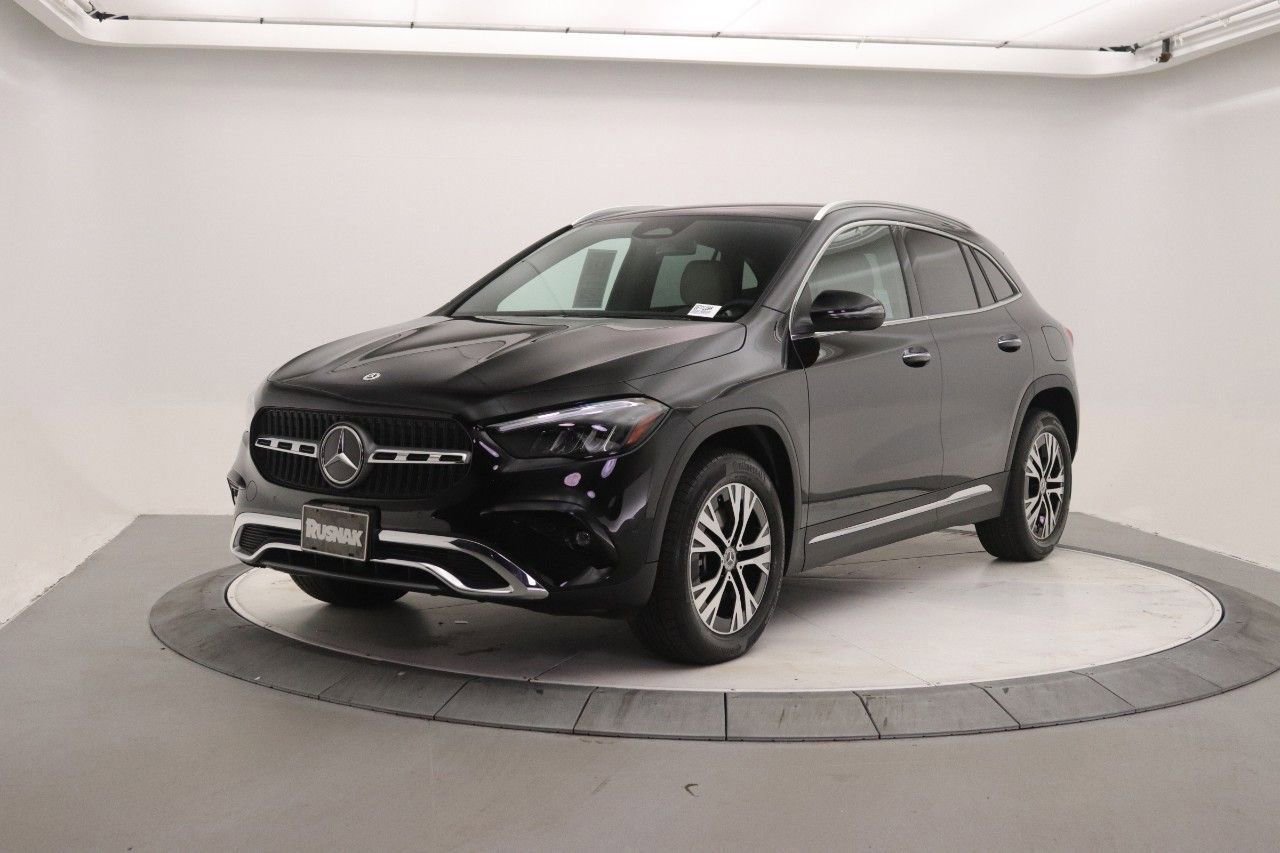 Certified 2025 Mercedes-Benz GLA 250 image 3