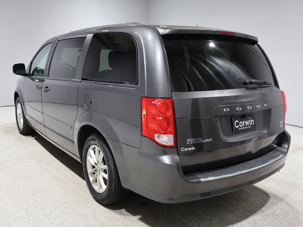 Used 2016 Dodge Grand Caravan SXT image 4