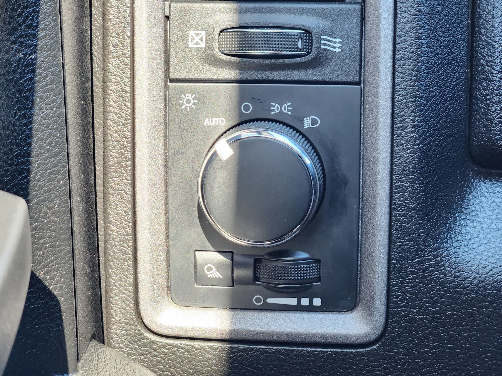 Used 2022 RAM 1500 Tradesman w/ Electronics Group RWD image 28