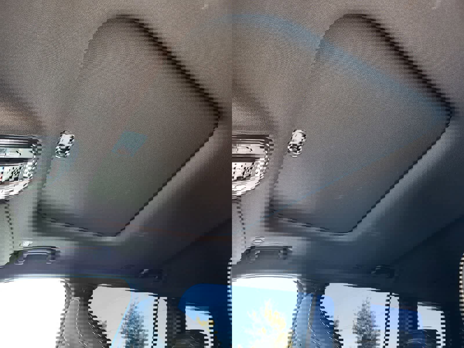 Used 2024 Jeep Grand Cherokee L Laredo image 15