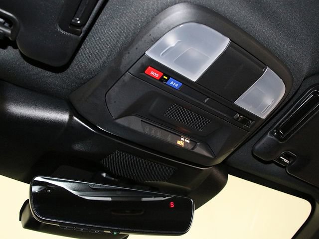 Used 2024 Subaru Crosstrek 2.5i Wilderness w/ Crosstrek Mirror Package image 22