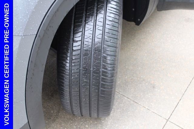 Used 2022 Volkswagen Atlas Cross Sport SE w/ Panoramic Sunroof Package image 14