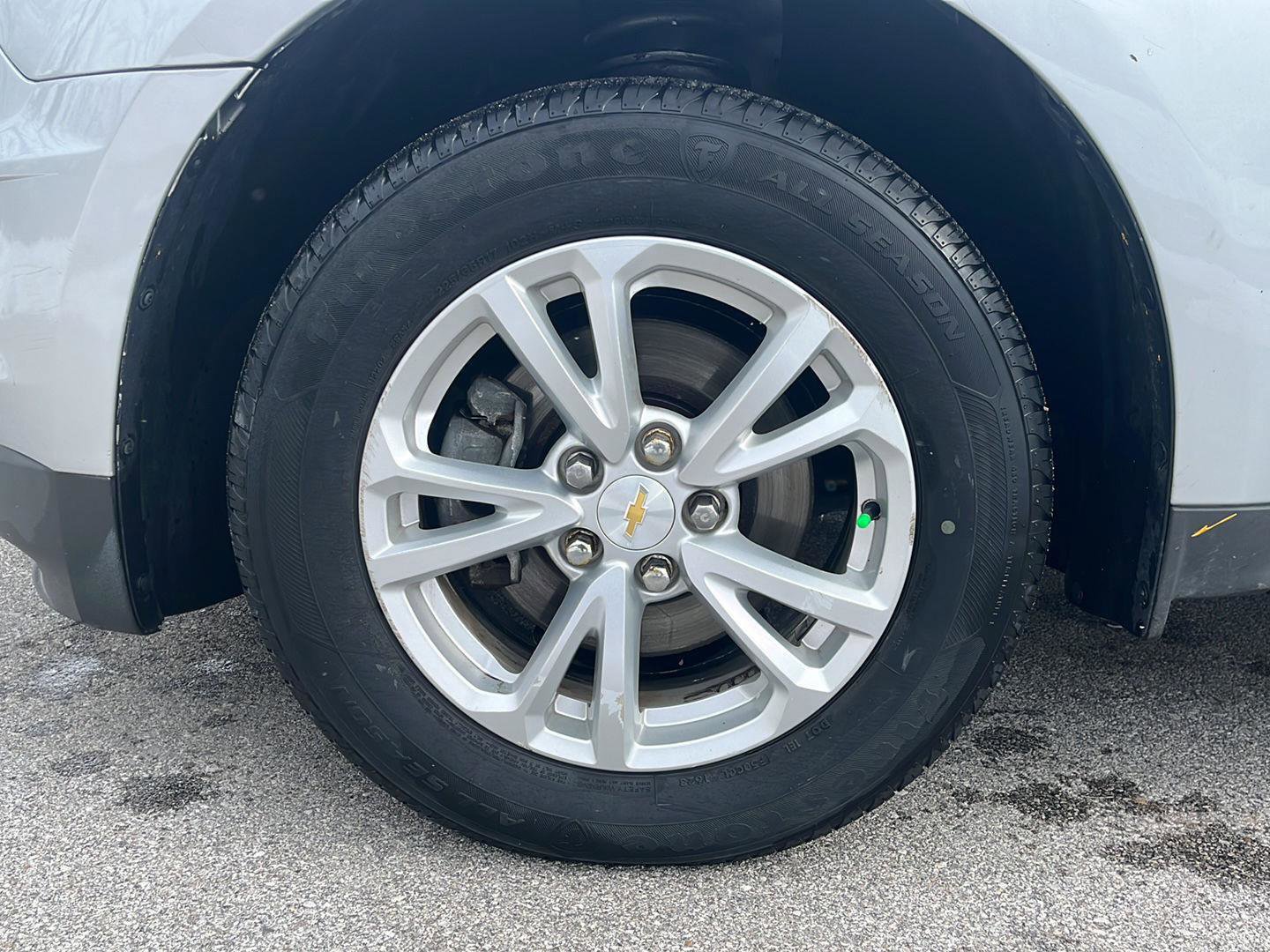 Used 2017 Chevrolet Equinox LS image 10