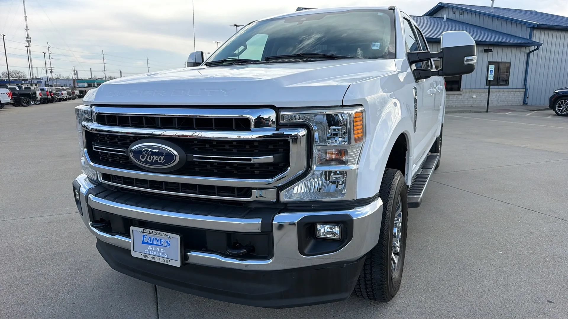 Used 2020 Ford F350 Lariat w/ Lariat Value Package AWD/4WD image 2