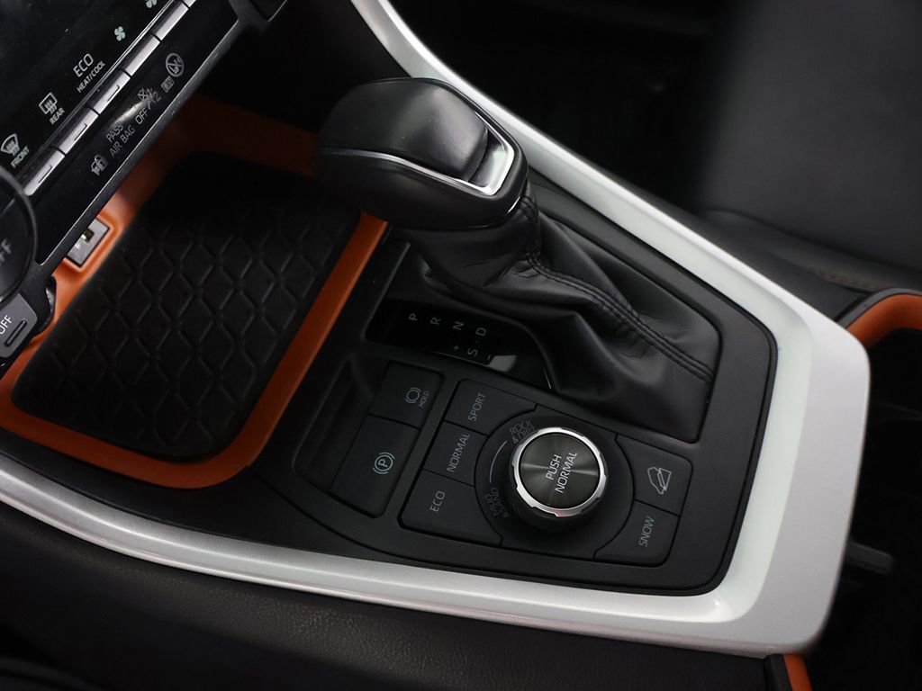 Used 2024 Toyota RAV4 Adventure image 41