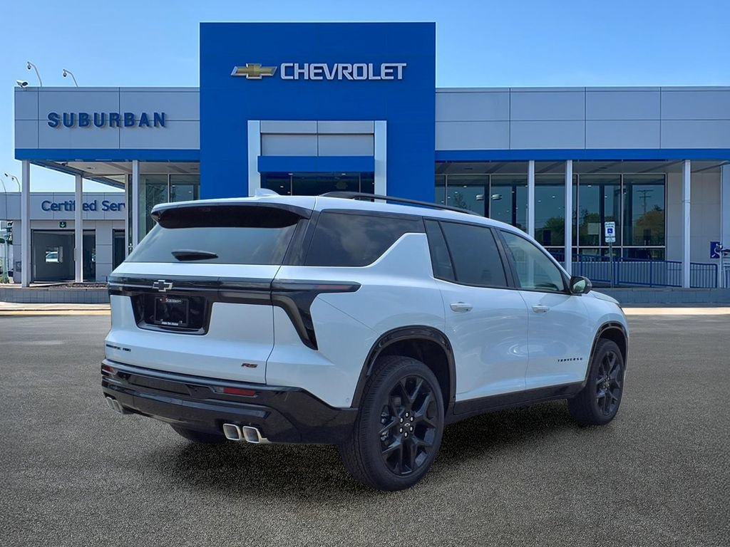 Used 2026 Chevrolet Traverse RS w/ LPO, Floor Liner Package AWD/4WD image 5