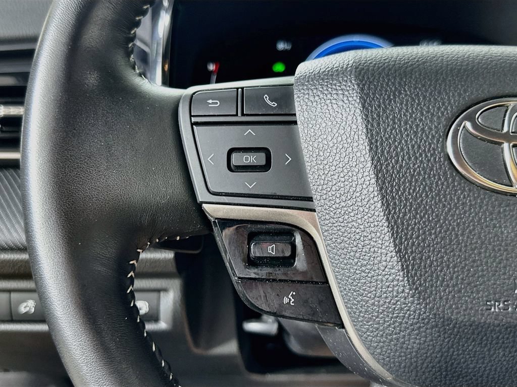 Used 2026 Toyota Camry SE FWD image 20
