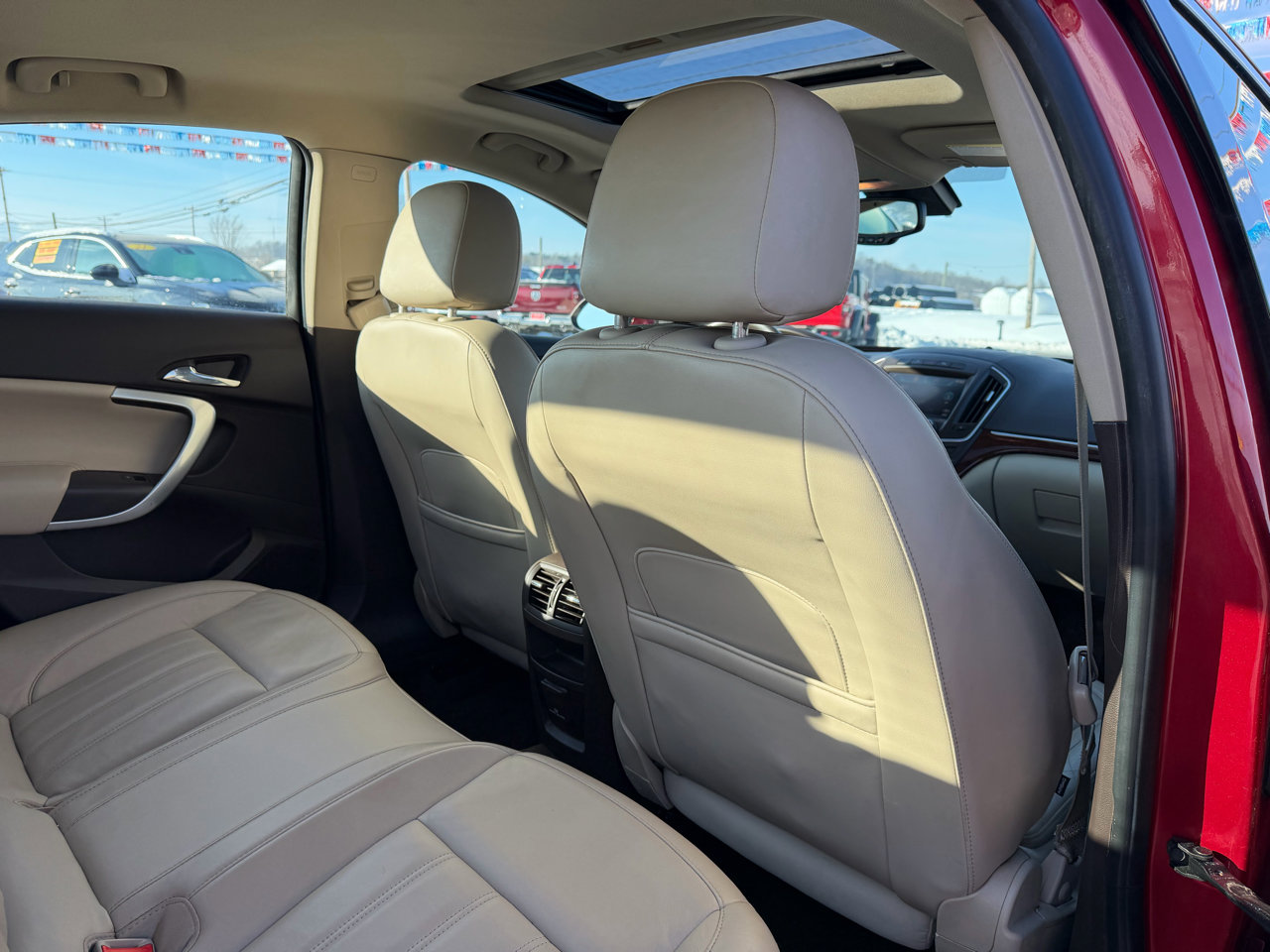 Used 2015 Buick Regal Premium w/ Experience Buick Package image 22