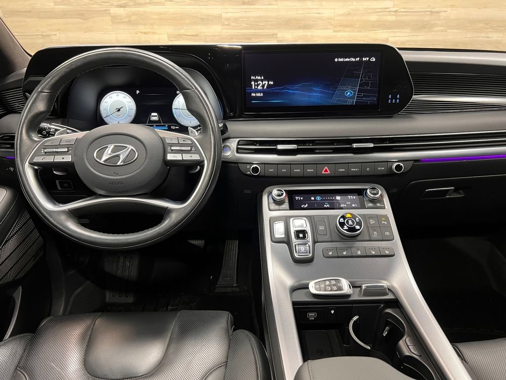 Used 2023 Hyundai Palisade Calligraphy image 5