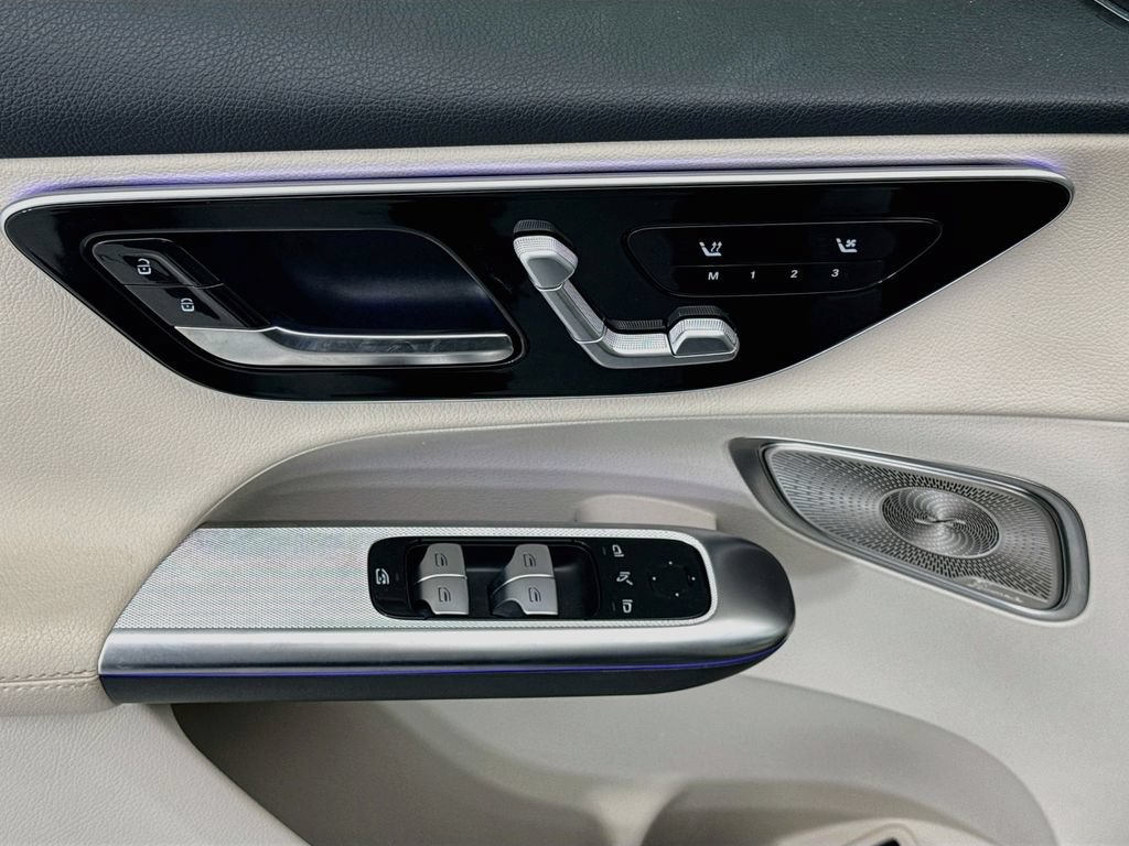 Certified 2026 Mercedes-Benz GLC 300 image 22
