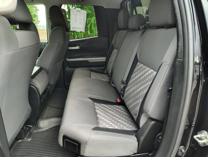 Used 2018 Toyota Tundra SR5 AWD/4WD image 14