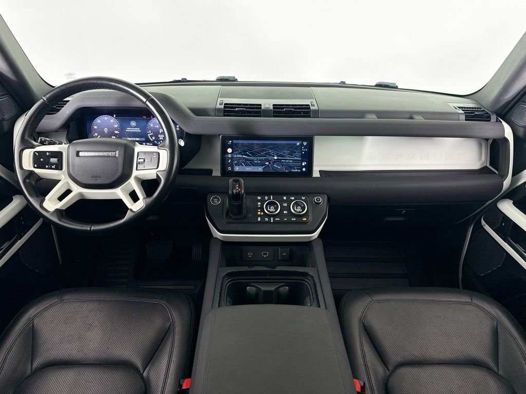 Used 2023 Land Rover Defender 110 S image 9