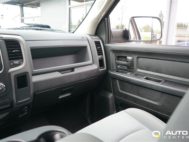 Used 2018 RAM 1500 ST w/ SXT Appearance Group AWD/4WD image 20
