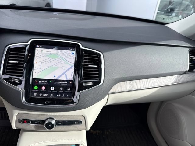Used 2025 Volvo XC90 B6 Plus w/ Protection Package Premier AWD/4WD image 9