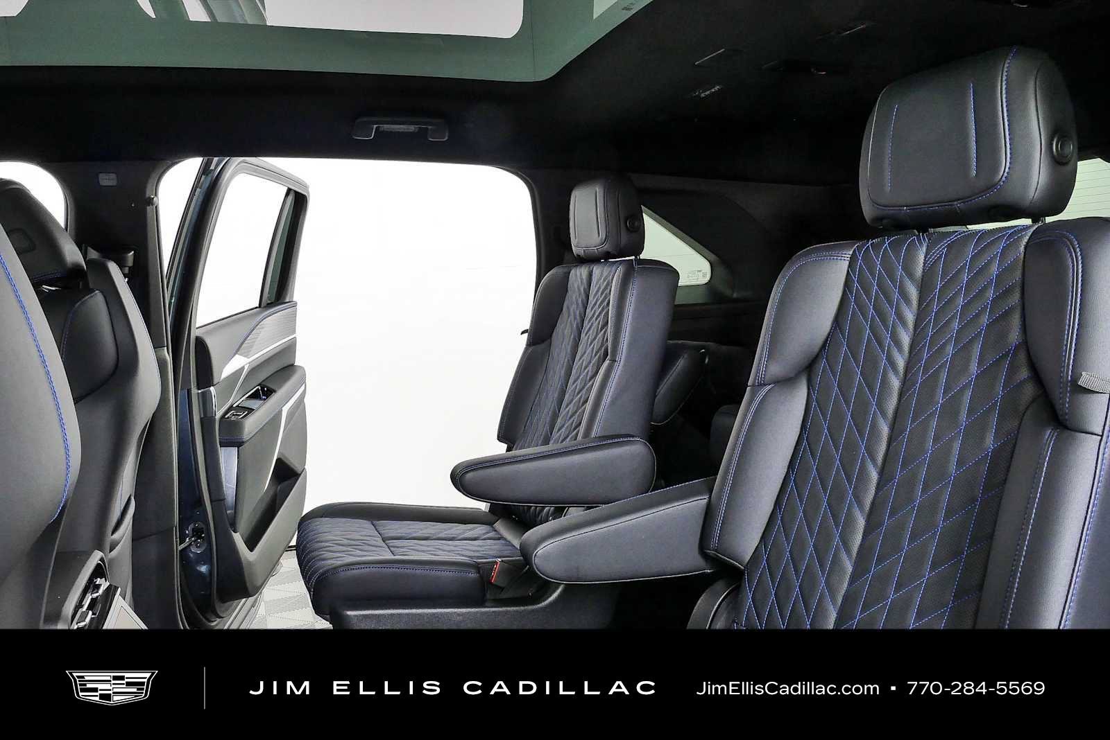 Certified 2025 Cadillac Escalade IQ Sport 1 AWD/4WD image 21