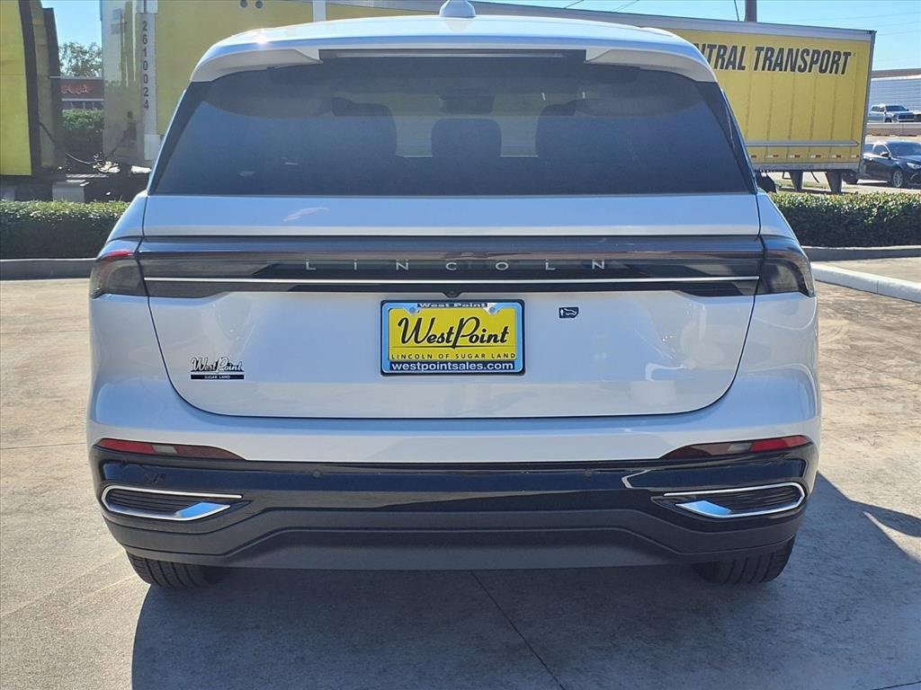 New 2026 Lincoln Nautilus Premier image 15