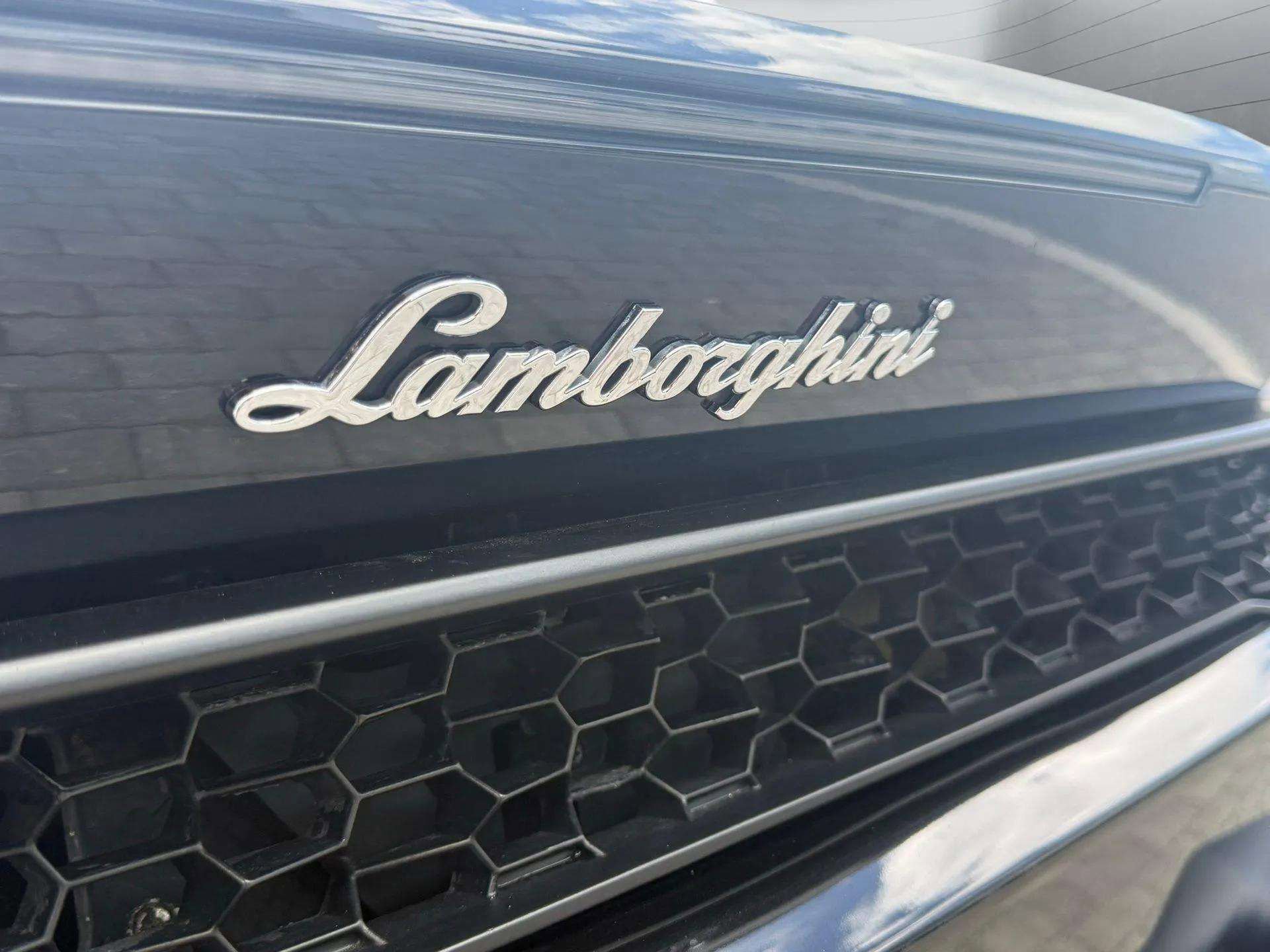 Used 2016 Lamborghini Huracan LP 610-4 image 13