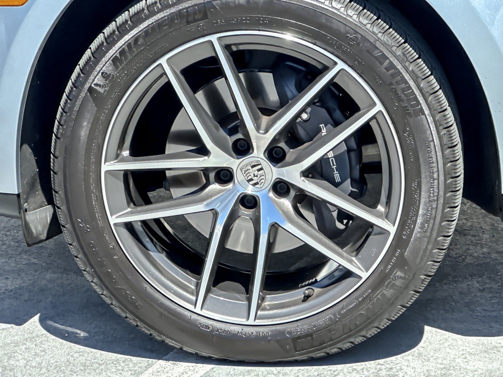 Certified 2026 Porsche Macan AWD/4WD image 25