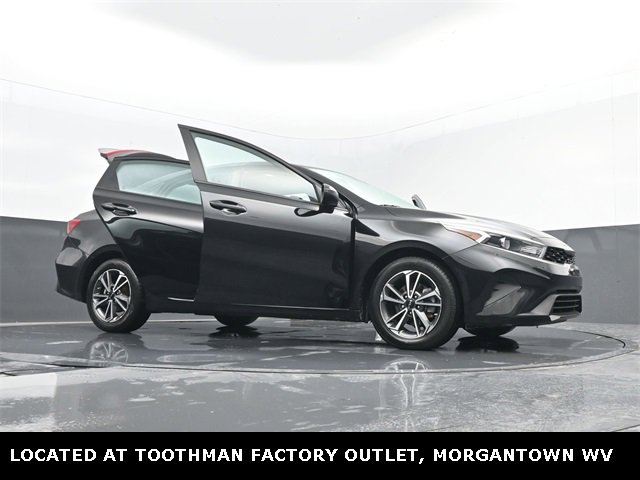 Used 2023 Kia Forte LXS w/ LXS Technology Package image 30