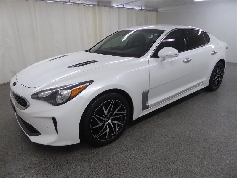 Used 2019 Kia Stinger RWD image 3