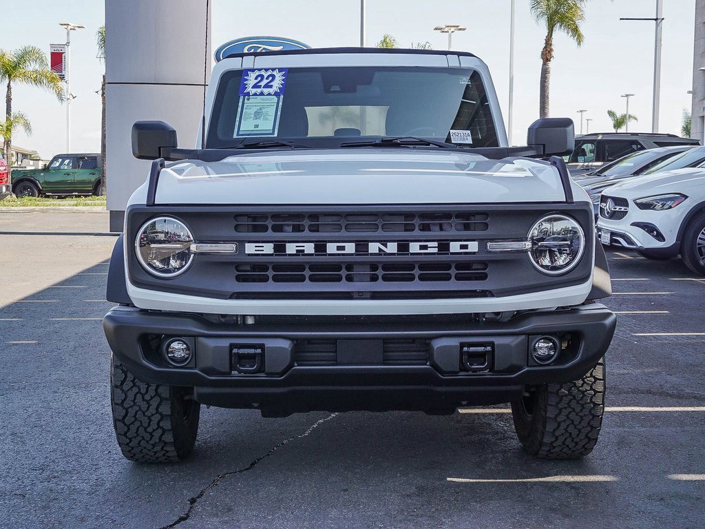 Used 2022 Ford Bronco Black Diamond image 2