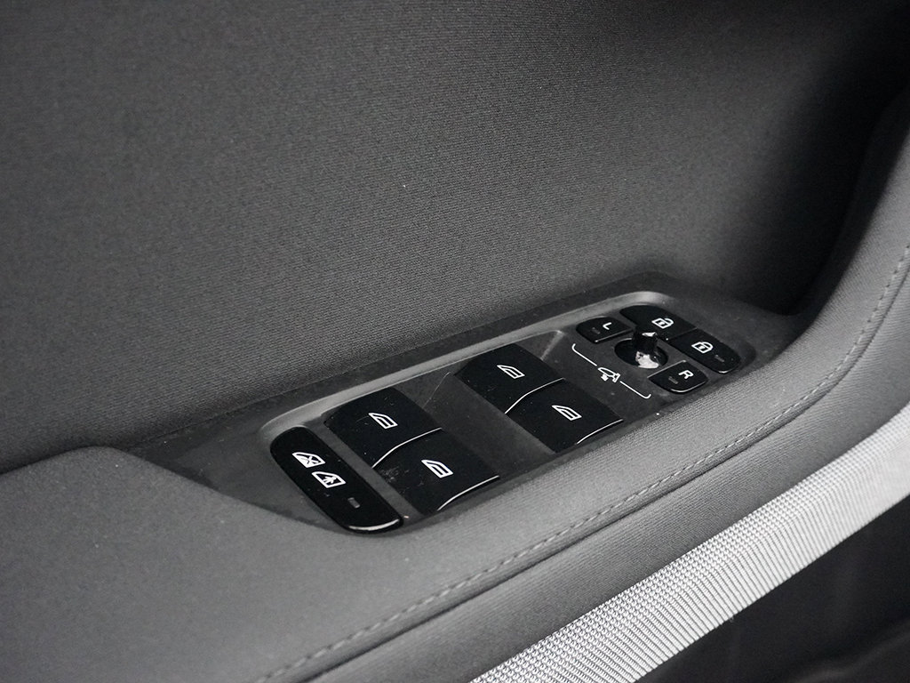 Used 2024 Polestar Polestar 2 AWD/4WD image 41