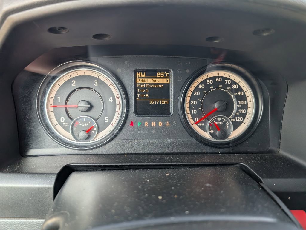 Used 2017 RAM 3500 SLT image 10