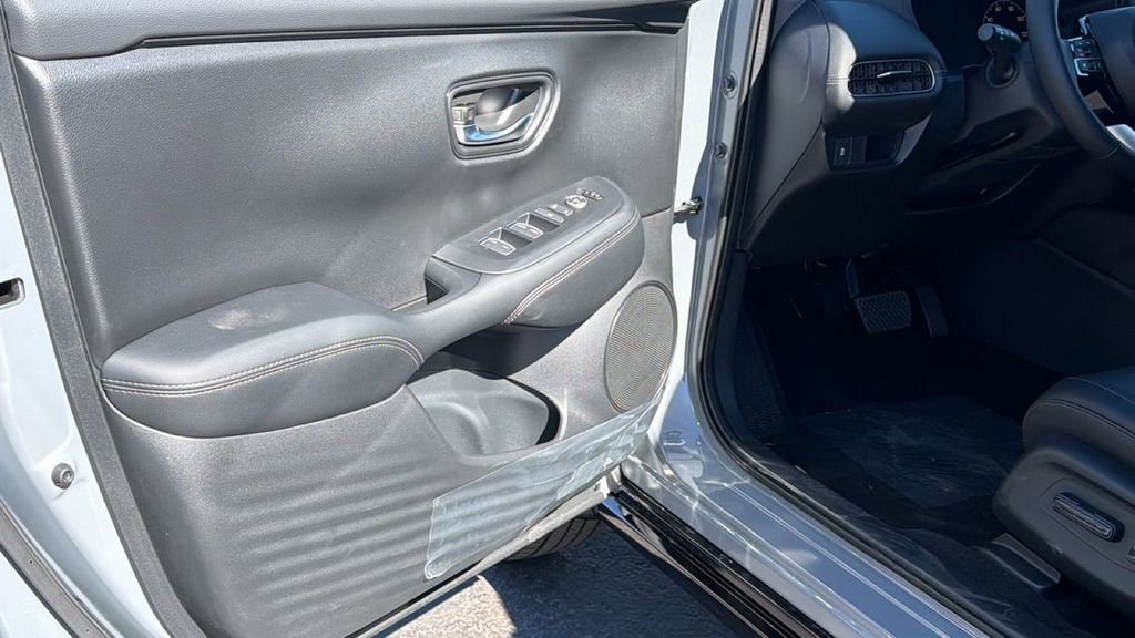 New 2026 Honda HR-V EX-L image 23