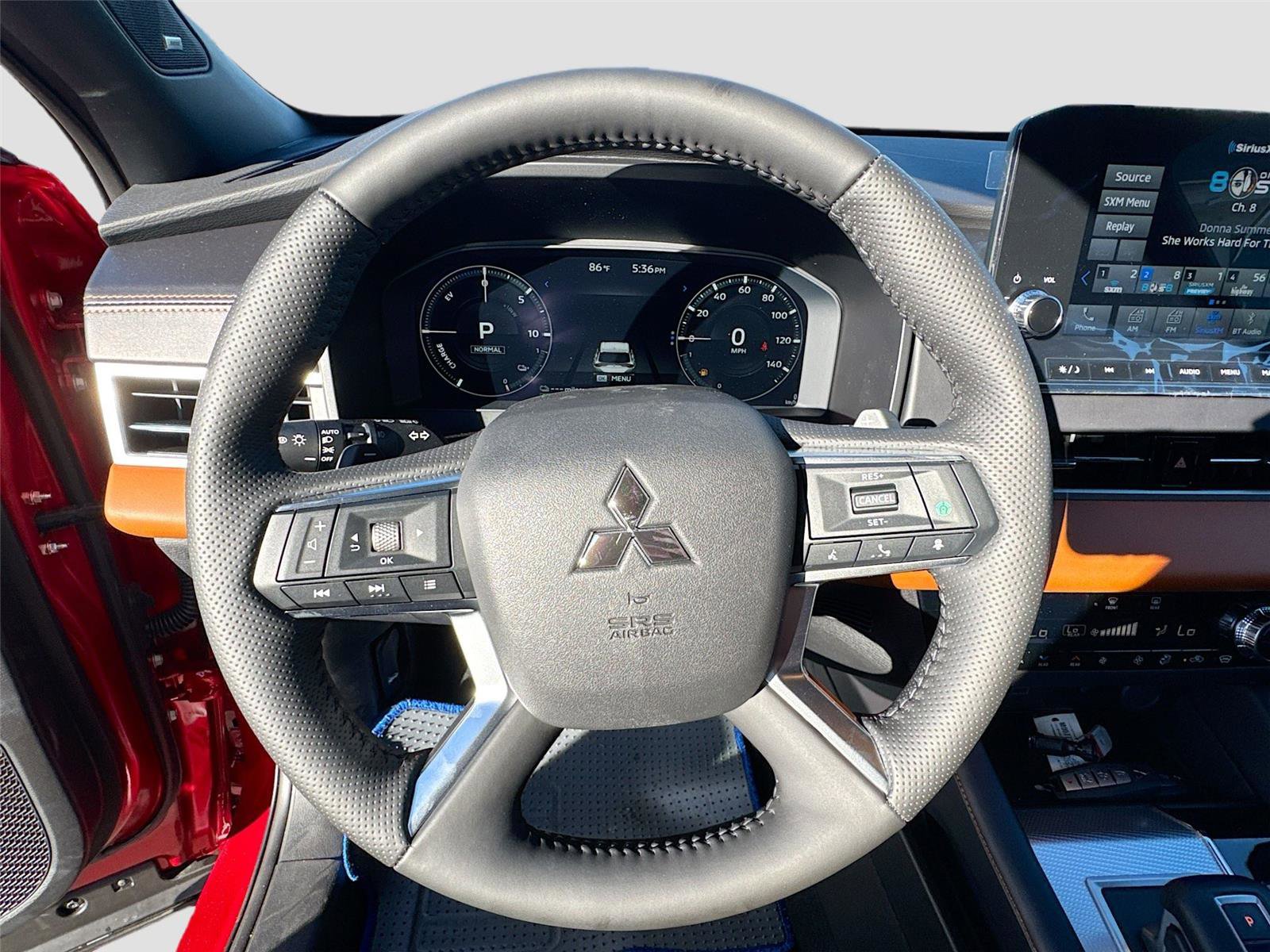 New 2025 Mitsubishi Outlander SEL image 11