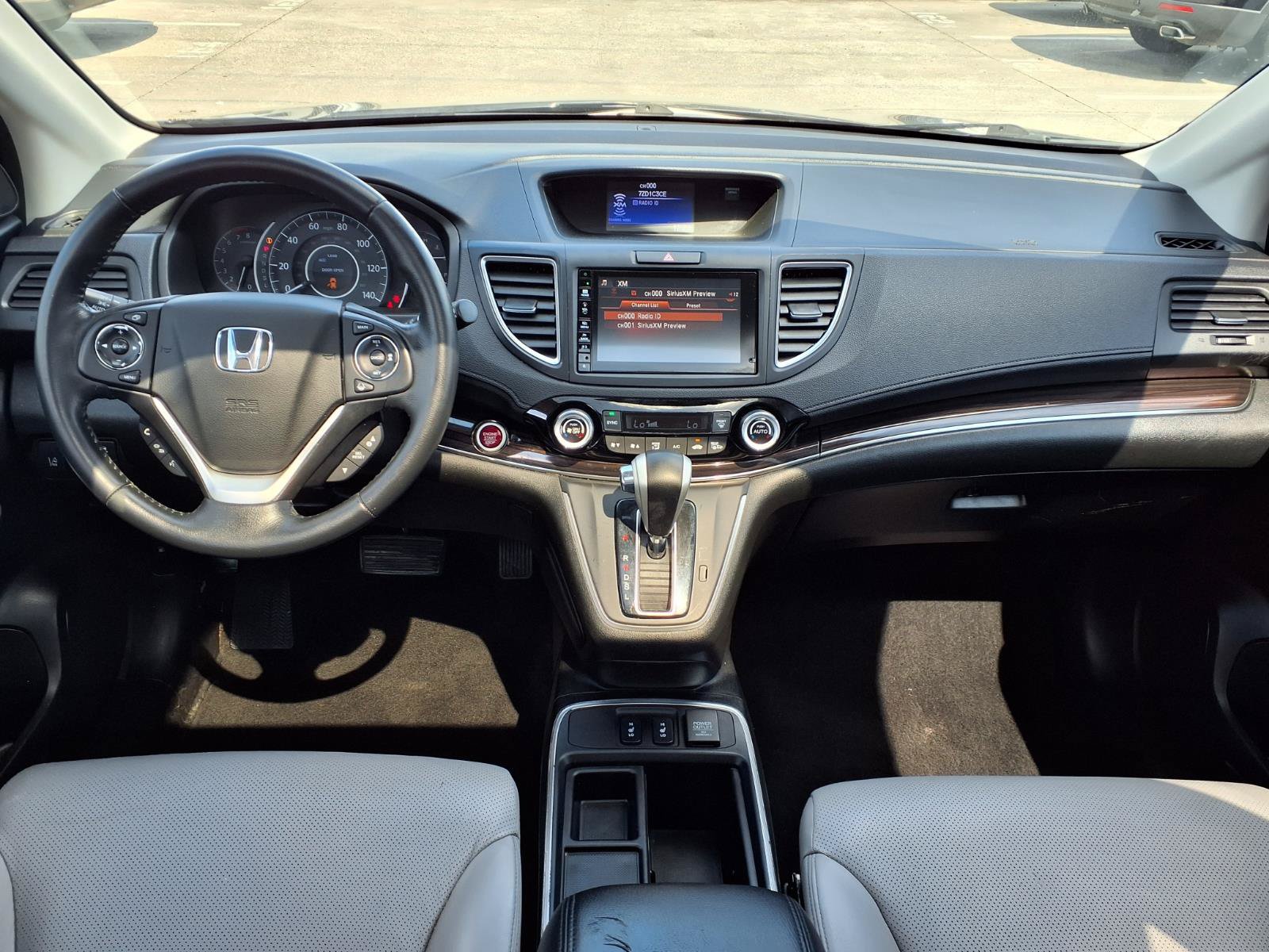 Used 2015 Honda CR-V Touring image 4