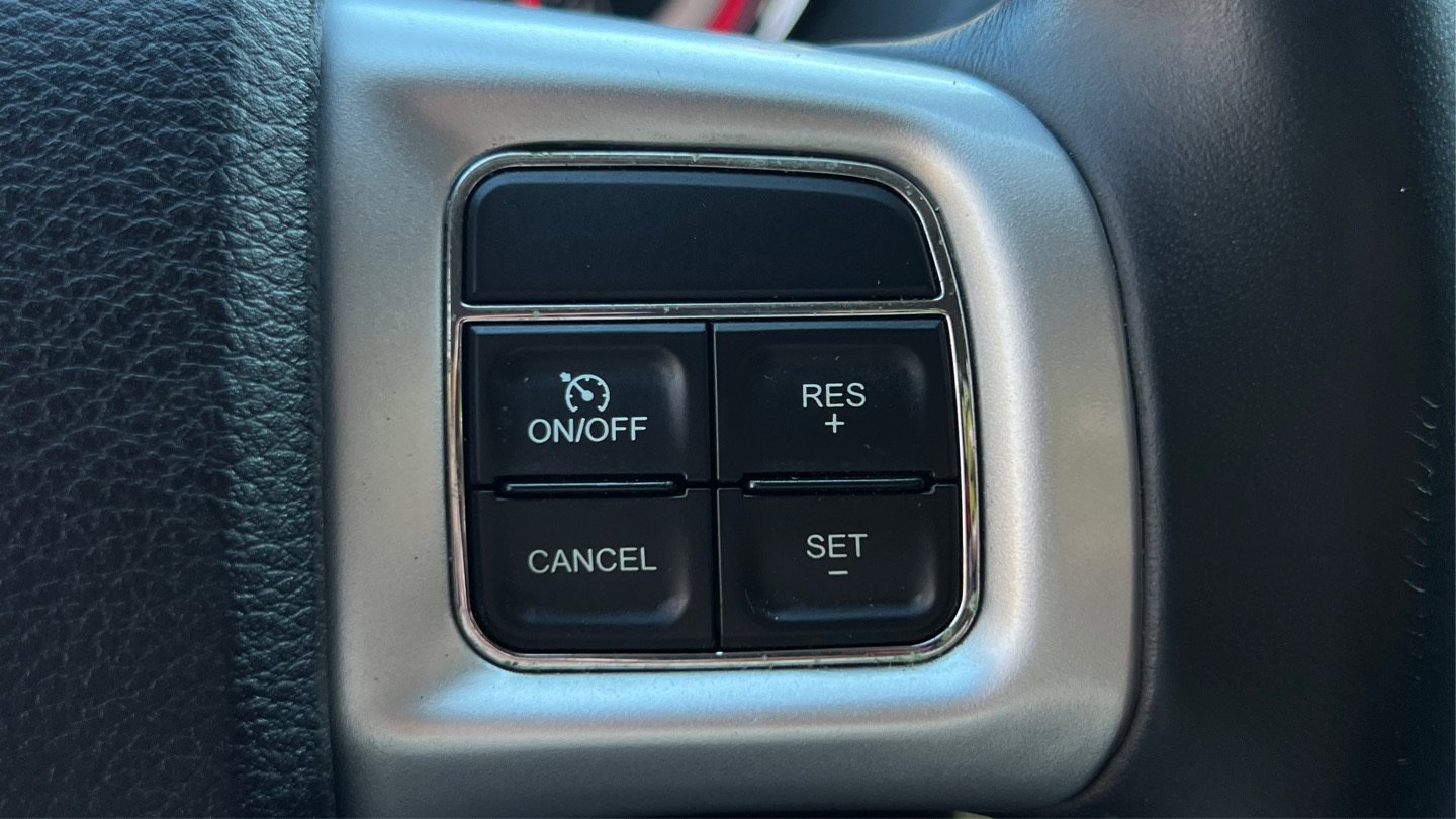 Used 2019 Dodge Grand Caravan SE w/ UConnect Hands-Free Group FWD image 27