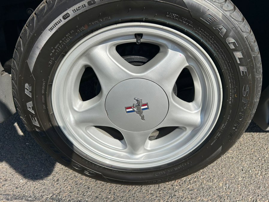 Used 1992 Ford Mustang GT image 23