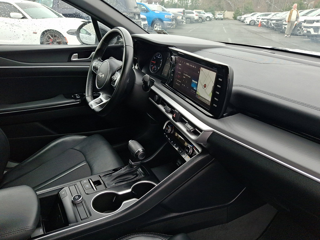 Used 2023 Kia K5 GT-Line image 12