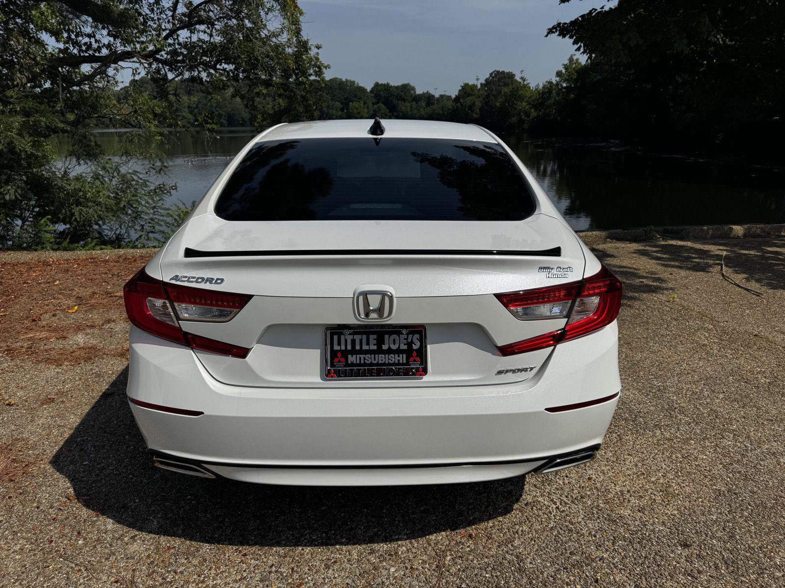Used 2022 Honda Accord Sport image 7