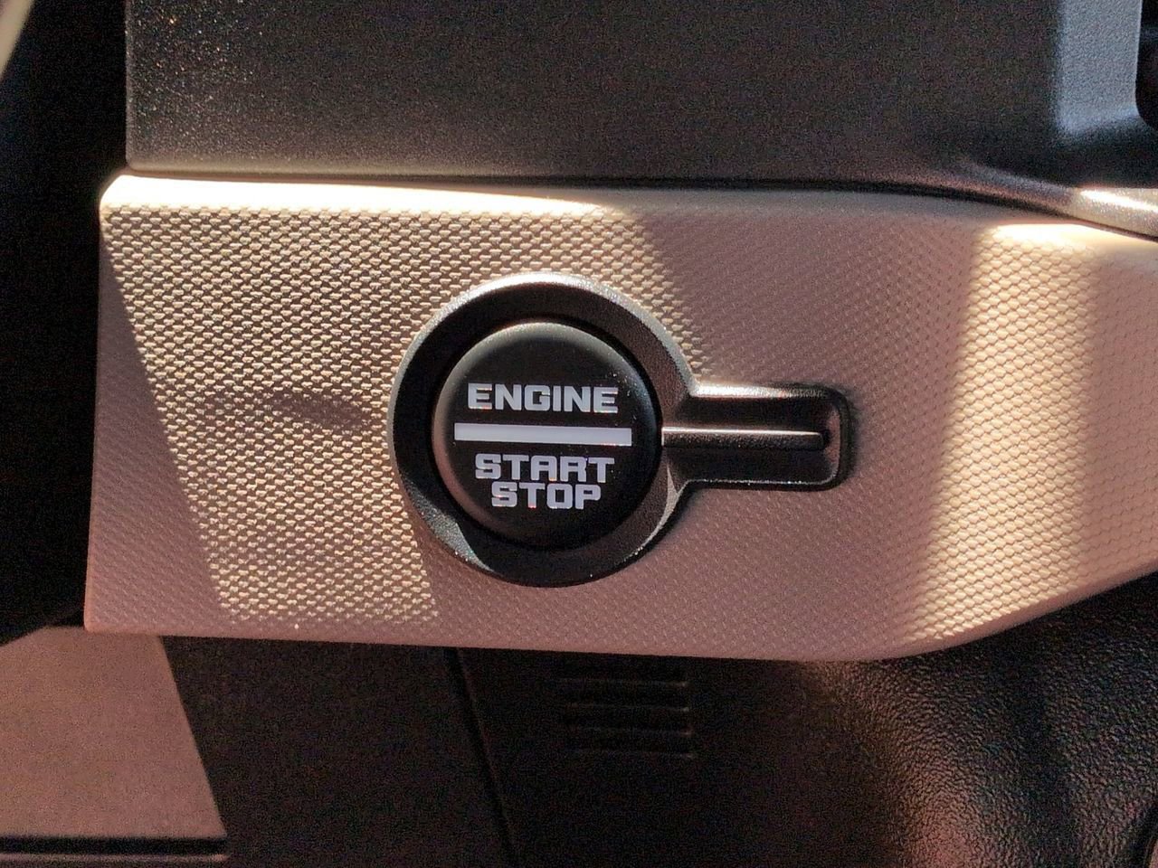 Certified 2024 Ford Bronco Wildtrak AWD/4WD image 26