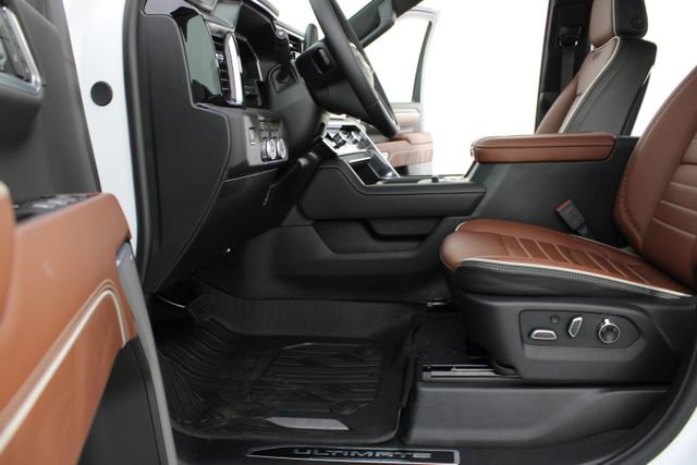 New 2026 GMC Sierra 3500 Denali Ultimate AWD/4WD image 21