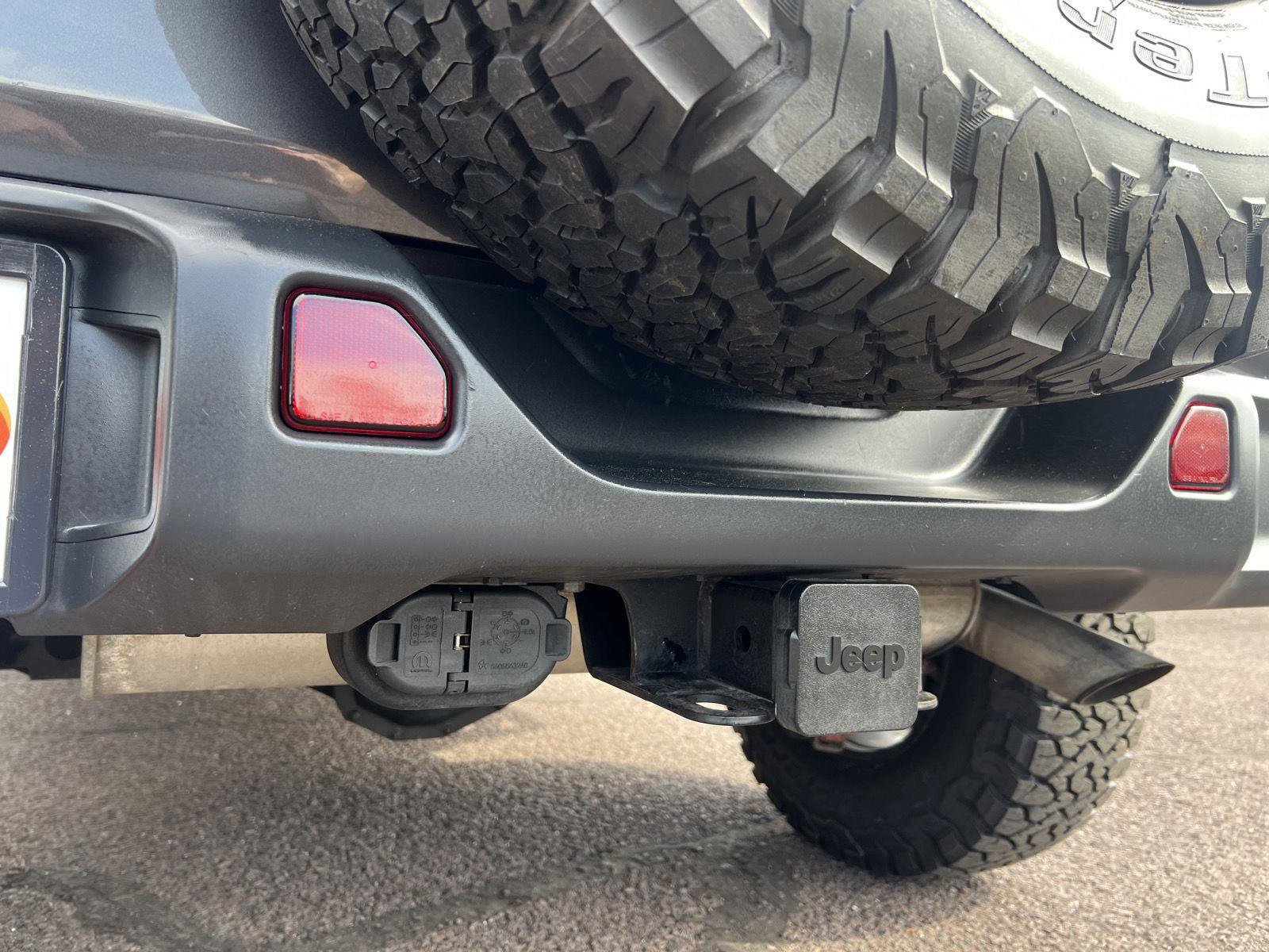 Used 2018 Jeep Wrangler Unlimited Rubicon image 10