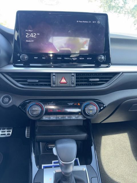 Used 2023 Kia Forte GT-Line w/ GT-Line Technology Package FWD image 10