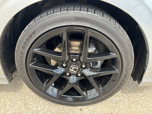 Used 2025 Honda Civic Sport image 11