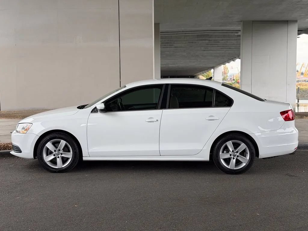 Used 2014 Volkswagen Jetta TDI FWD image 5