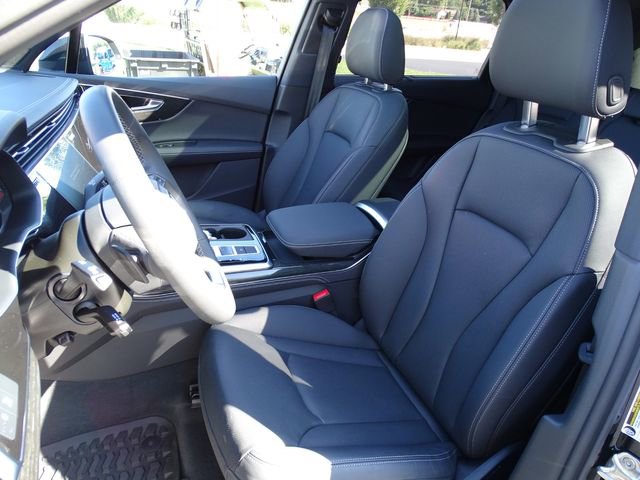 Used 2025 Audi Q7 3.0T Premium Plus image 14